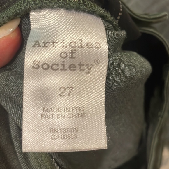 Articles of Society army green stretchy skinny raw hem jeans size 27 - Picture 9 of 10